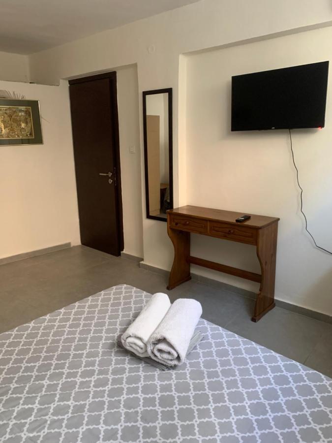 Centrally Located Private Rooms Heraklion  Ngoại thất bức ảnh