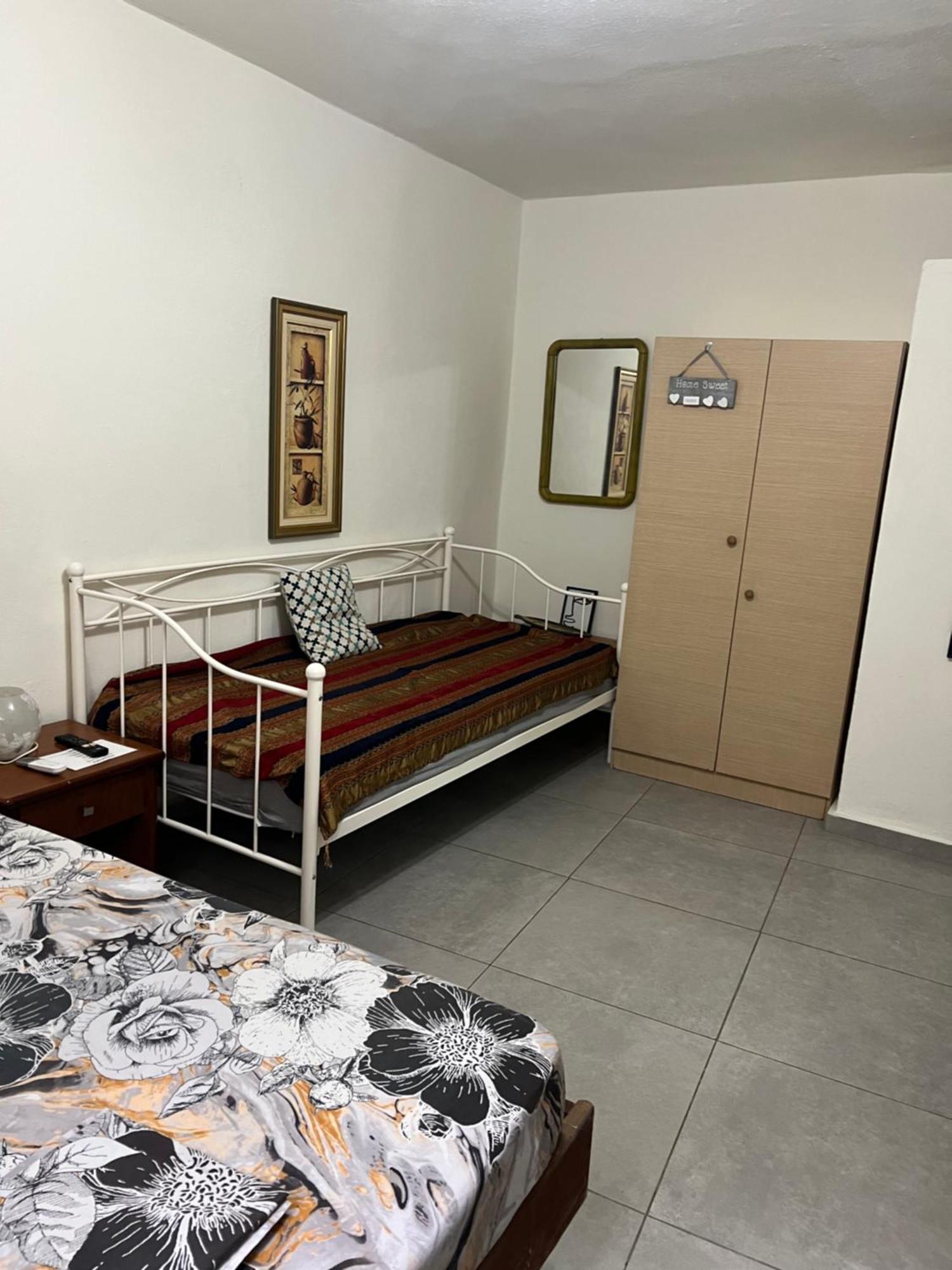 Centrally Located Private Rooms Heraklion  Ngoại thất bức ảnh