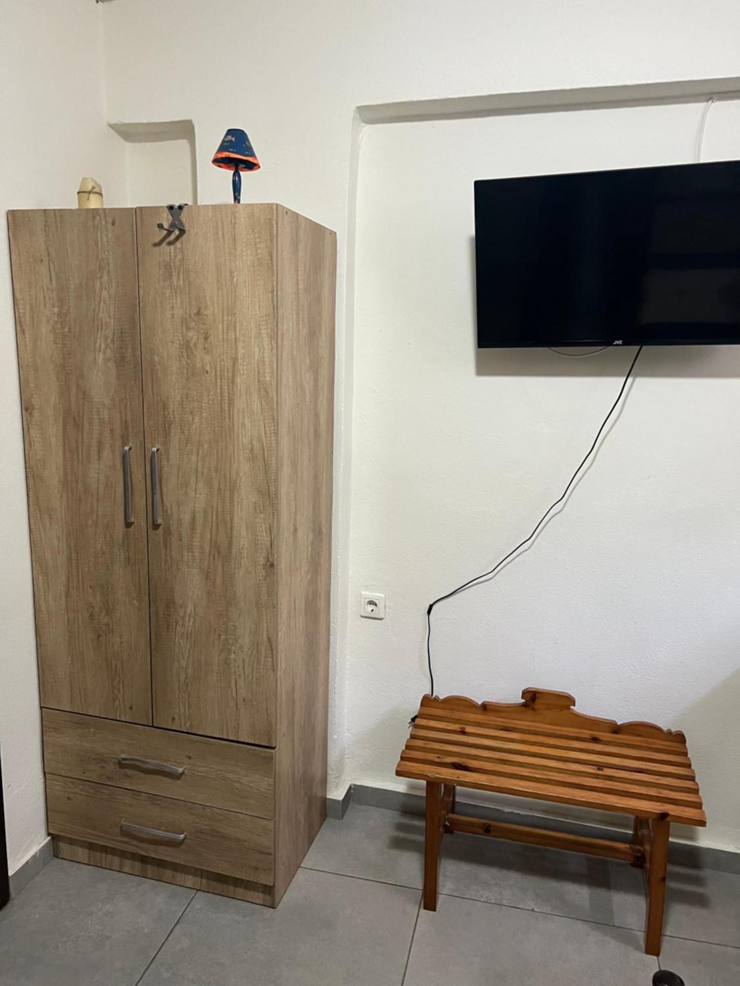 Centrally Located Private Rooms Heraklion  Ngoại thất bức ảnh